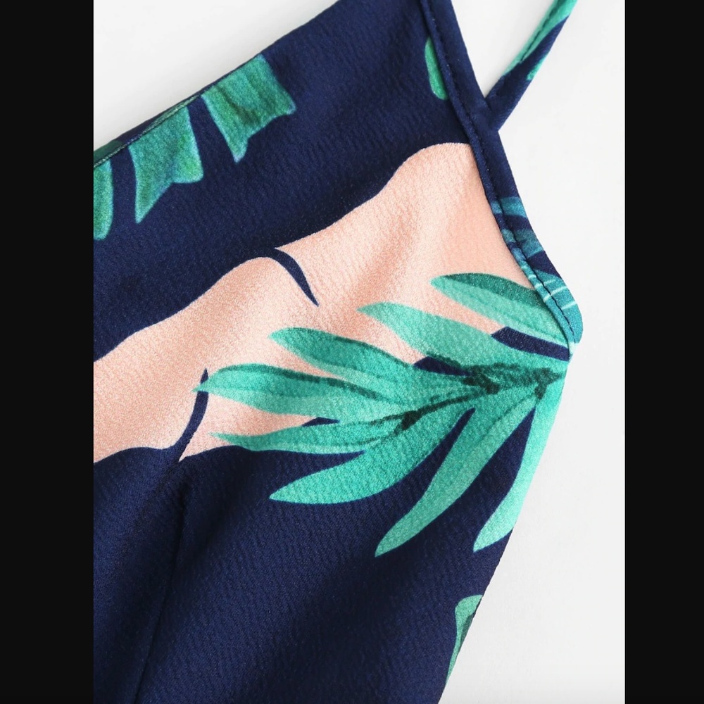 Leaf Print Cami Romper - Picture 4 of 5